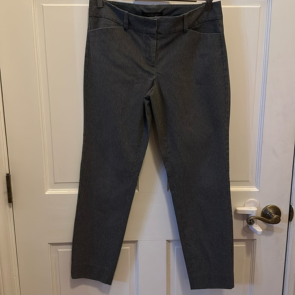 Black and grey checkered capri pants